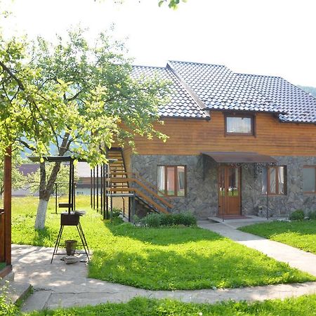 Appartamento Rosinka Jaremče Esterno foto