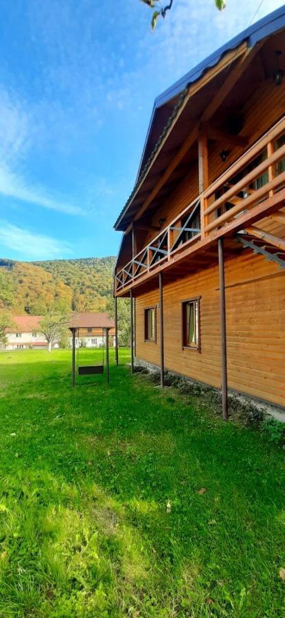 Appartamento Rosinka Jaremče Esterno foto
