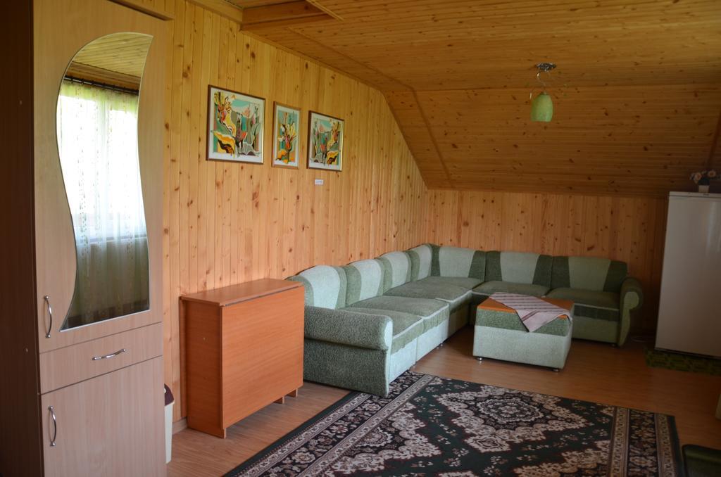 Appartamento Rosinka Jaremče Esterno foto