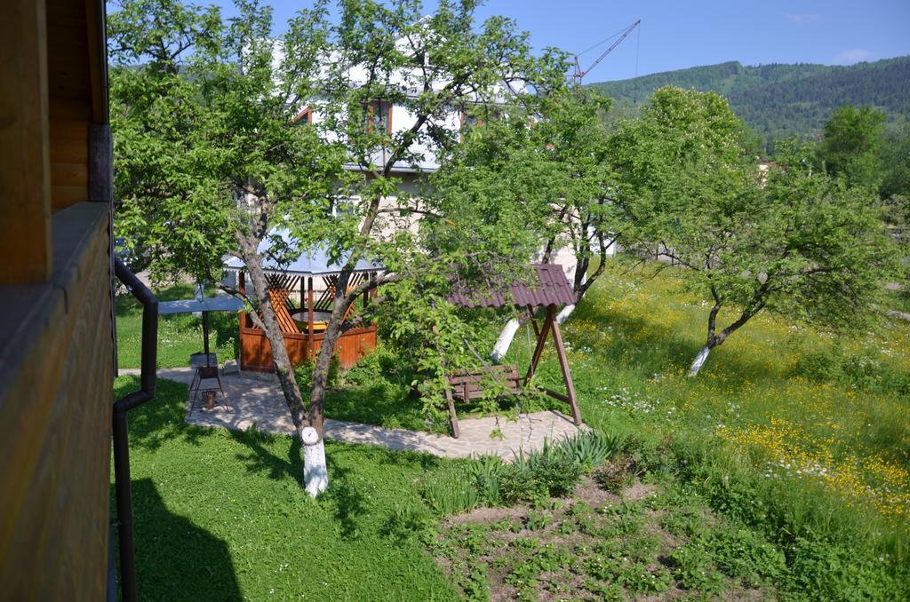 Appartamento Rosinka Jaremče Esterno foto